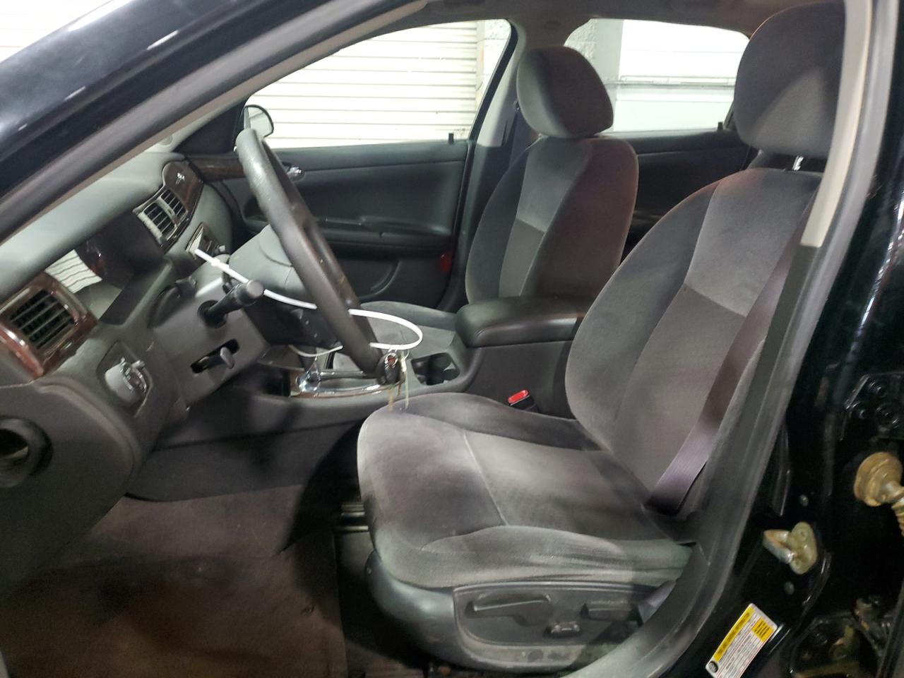 2015 Chevrolet Impala - Image 7