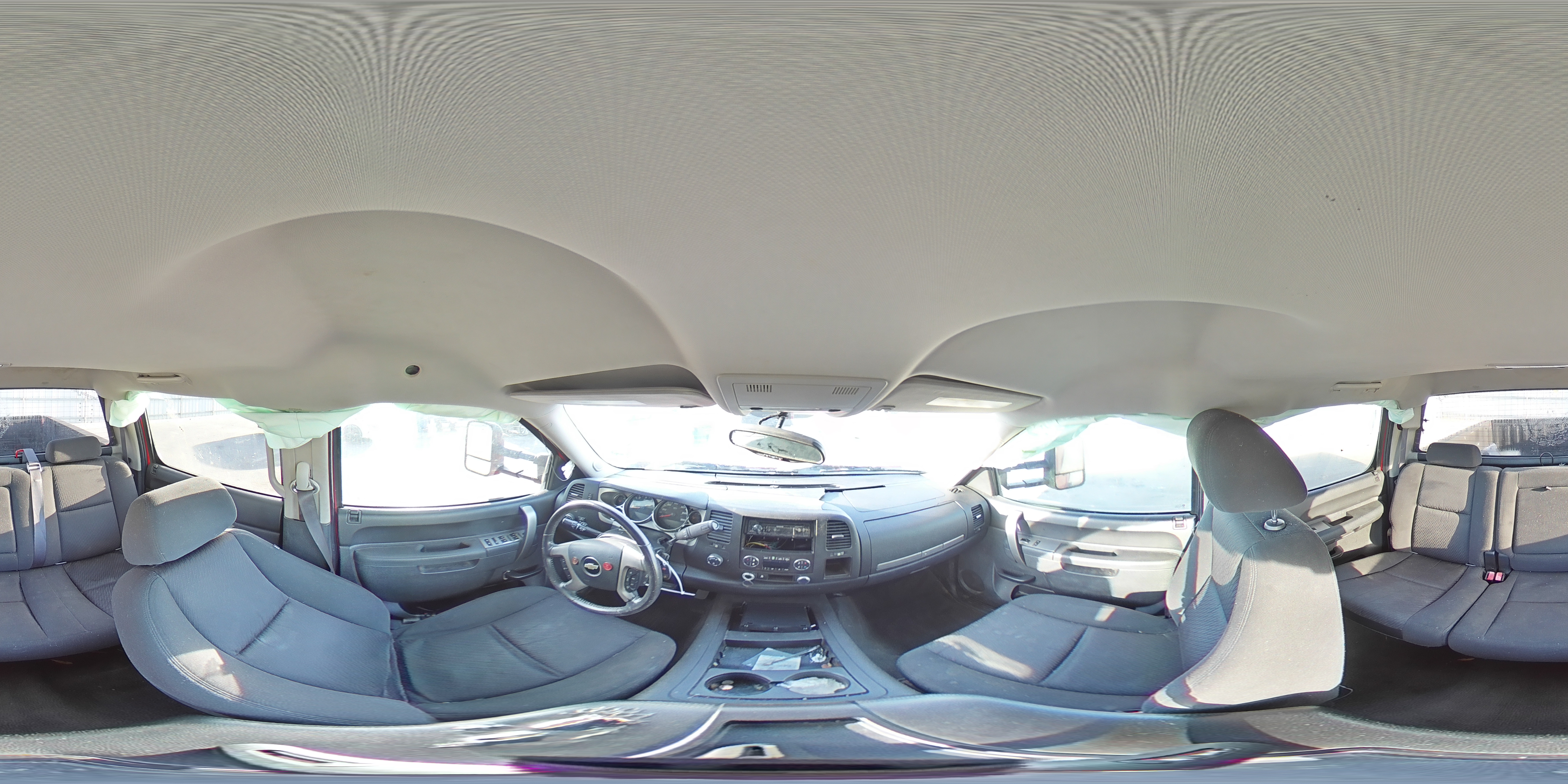 2011 Chevrolet Silverado - Image 13