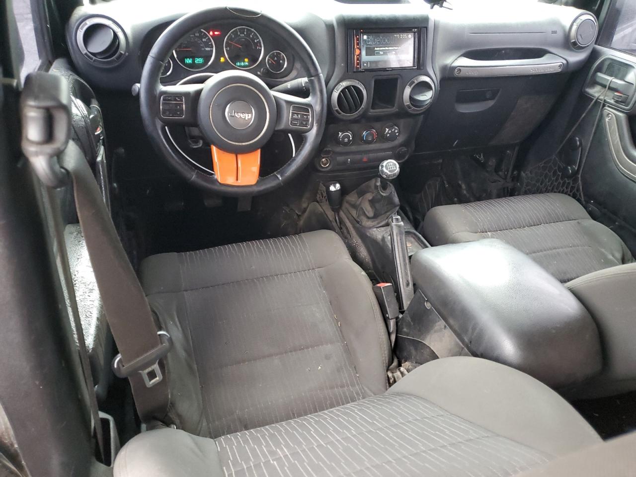2012 Jeep Wrangler - Image 8