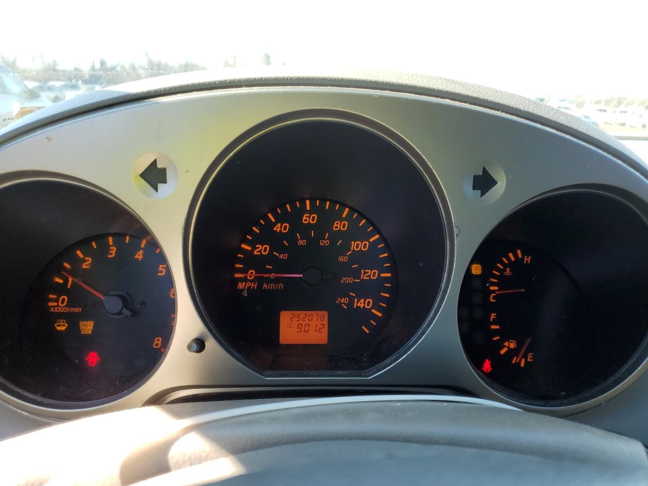 2004 Nissan Altima - Image 9