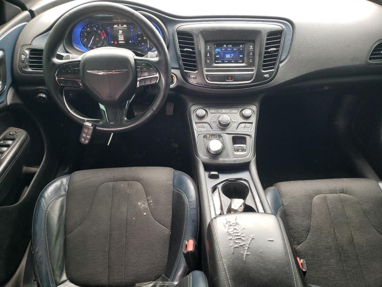2015 Chrysler 200 - Image 8