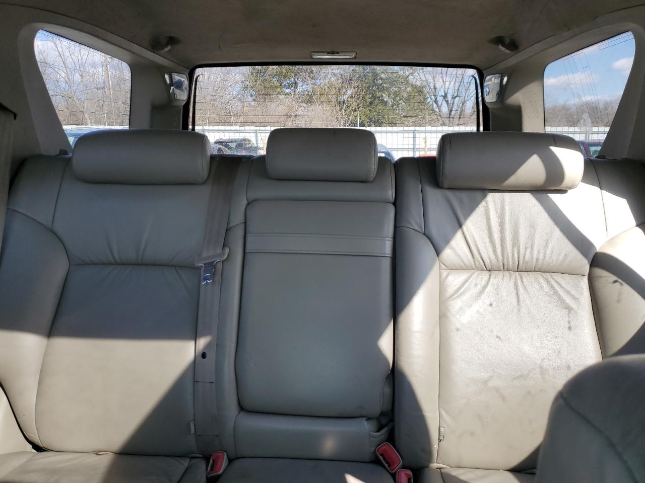 2003 Toyota 4Runner - Image 10