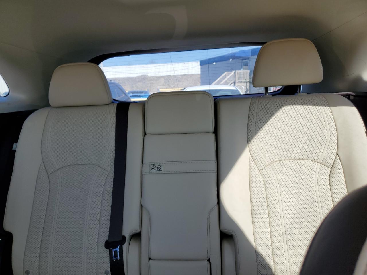 2019 Lexus RX - Image 10