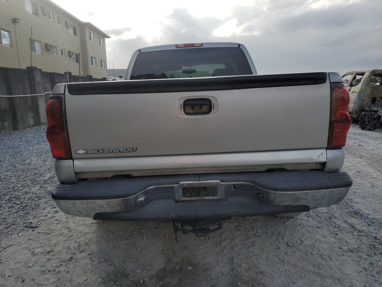 2006 Chevrolet Silverado - Image 6