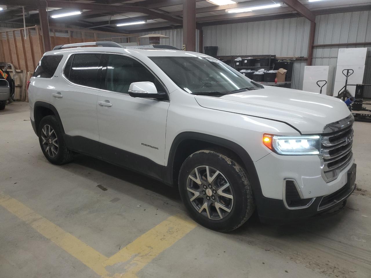 2021 GMC Acadia - Image 4