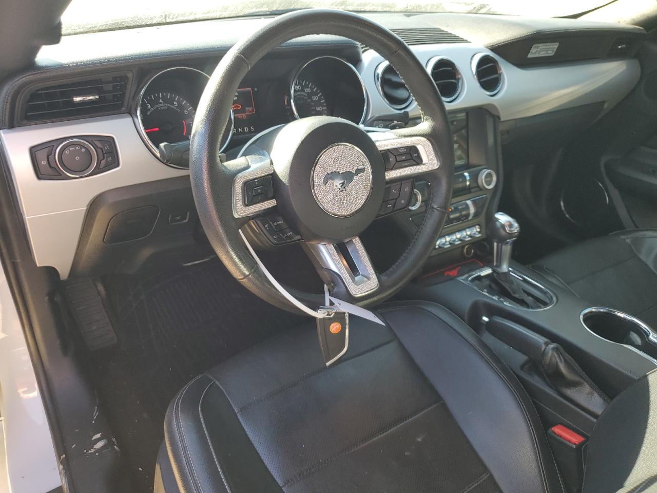 2015 Ford Mustang - Image 8