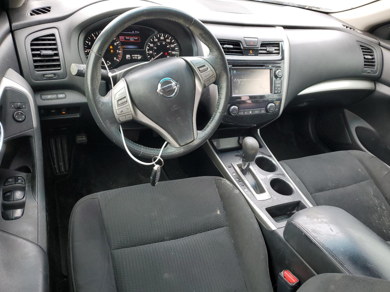 2015 Nissan Altima - Image 8