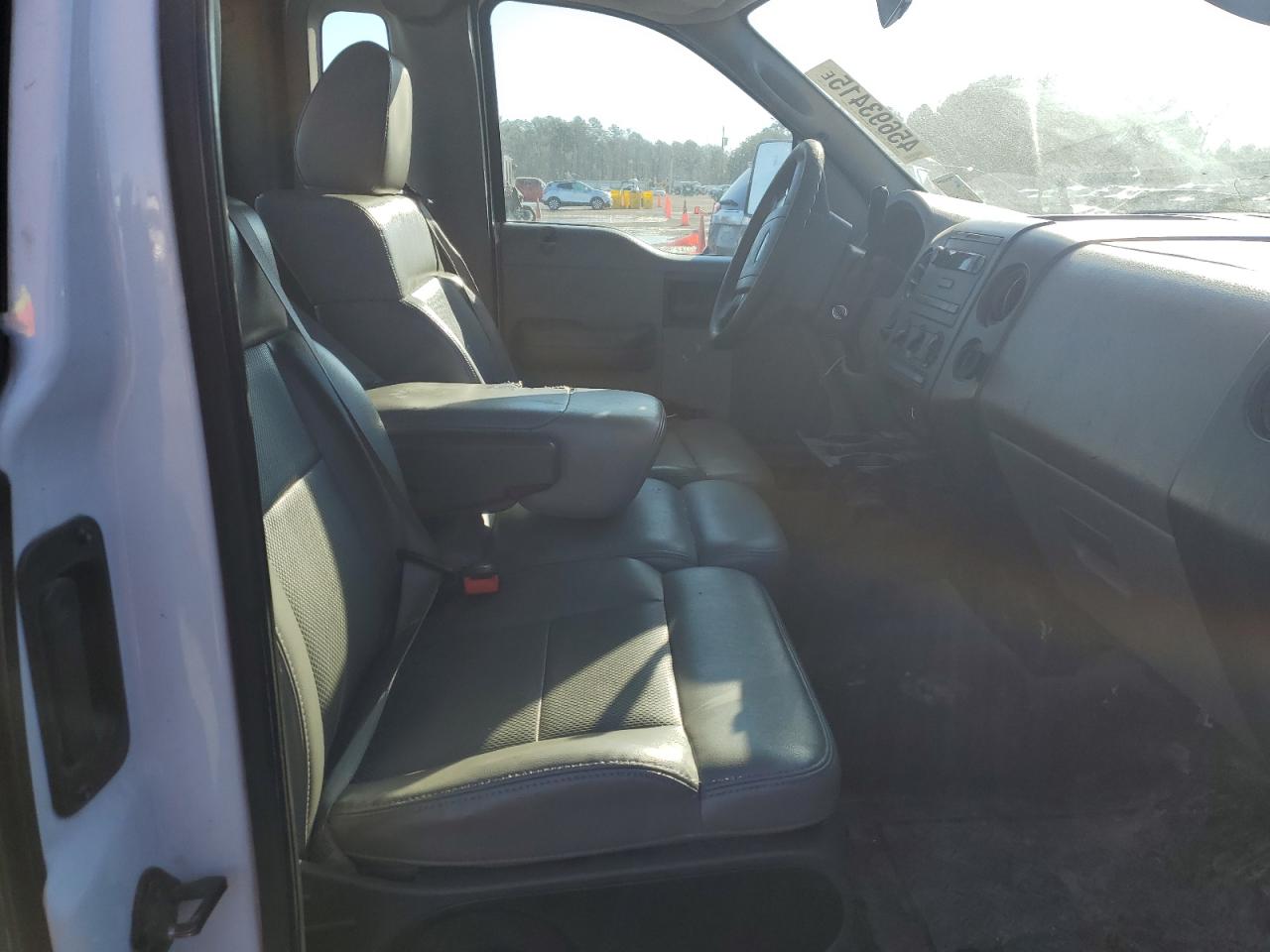 2007 Ford F-150 - Image 10