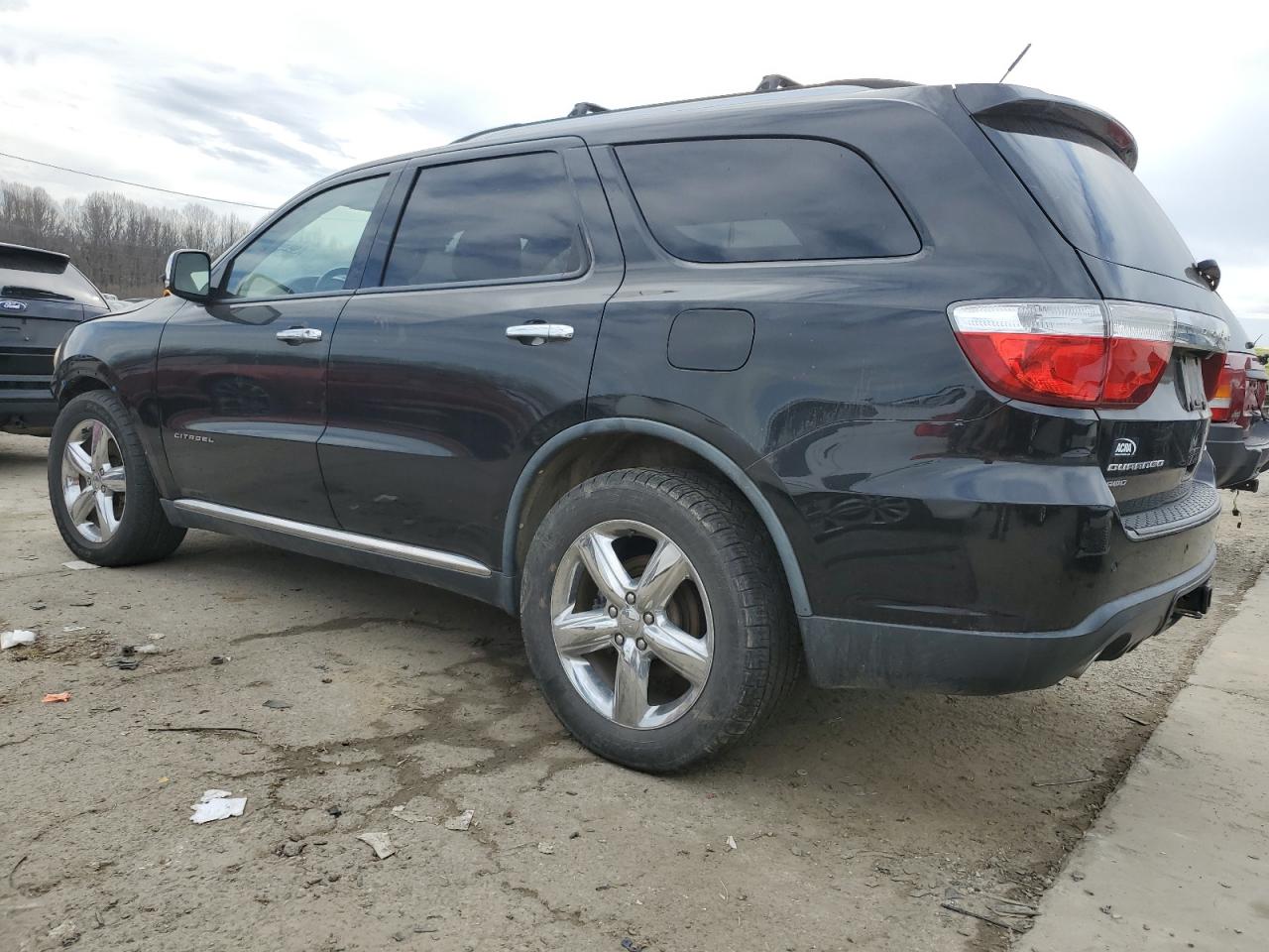 2011 Dodge Durango - Image 2