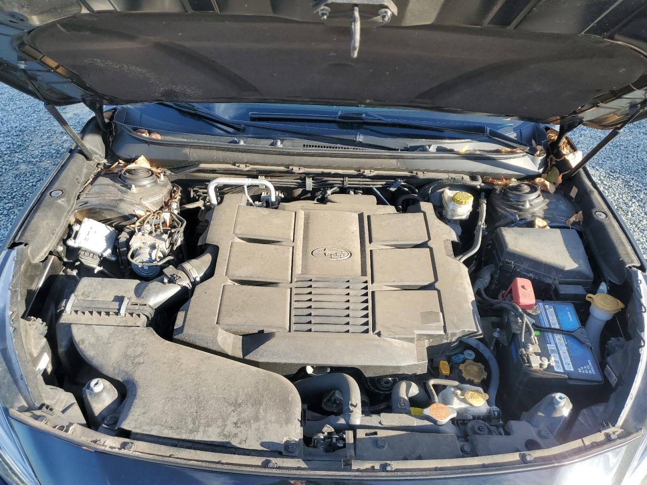 2018 Subaru Outback - Image 13