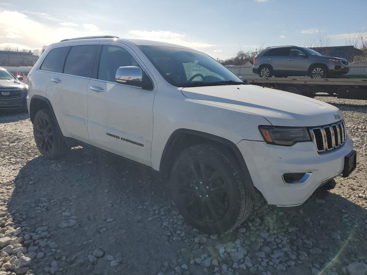 2020 Jeep Grand Cherokee - Image 4