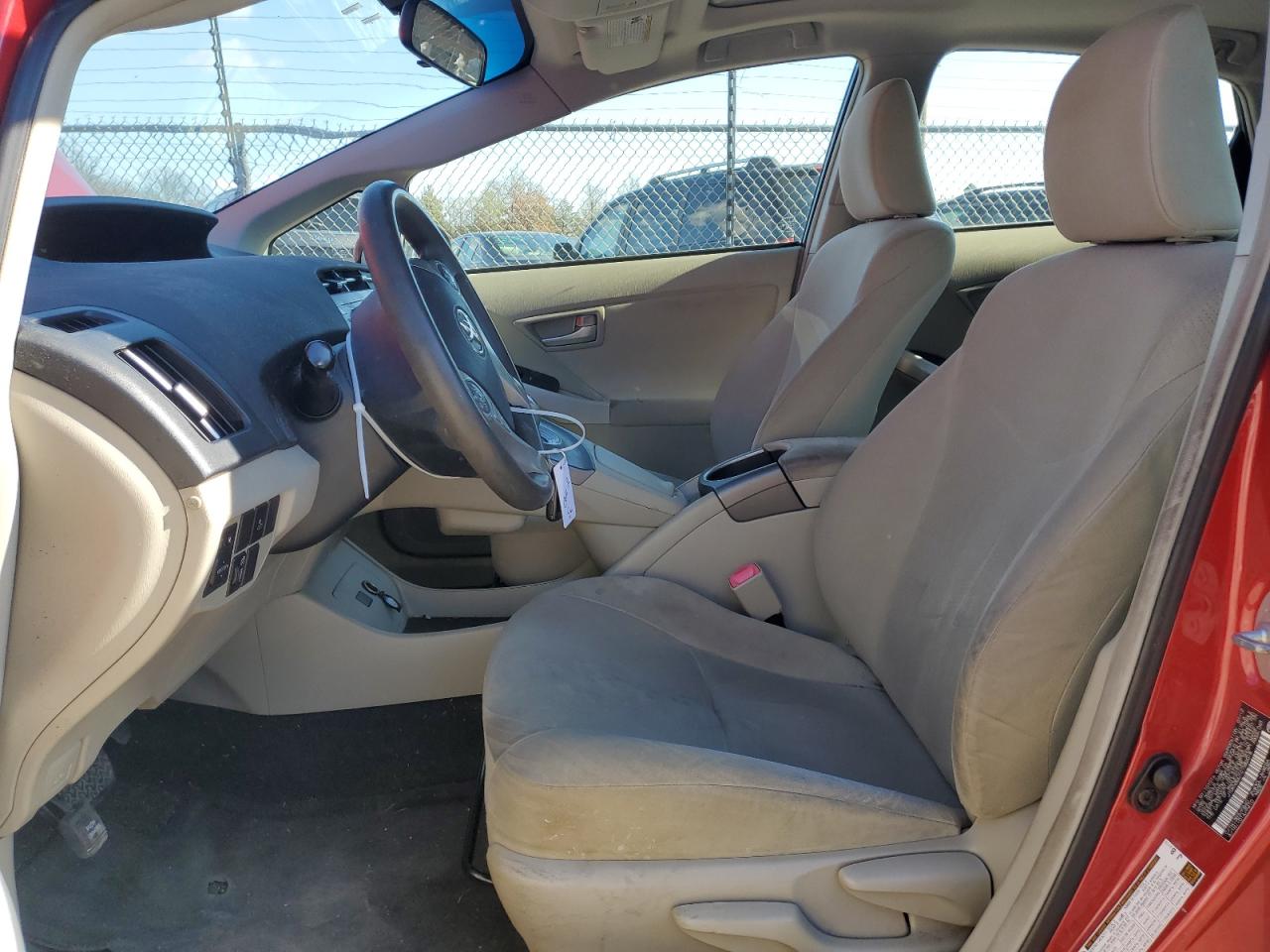 2012 Toyota Prius - Image 7