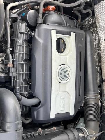 Parquets VOLKSWAGEN TIGUAN 2012 Granatowy