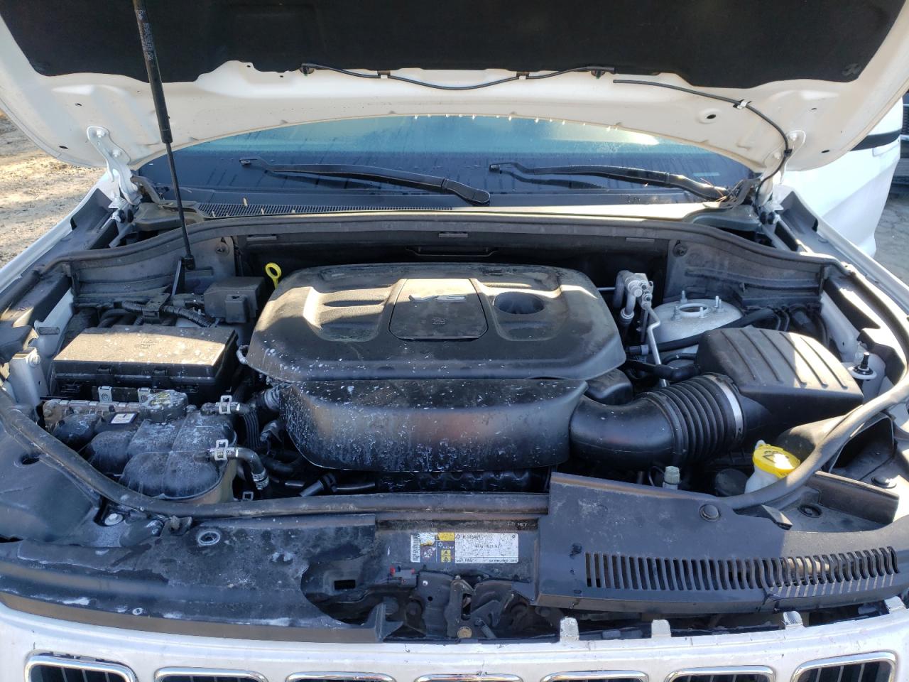 2016 Jeep Grand Cherokee - Image 12