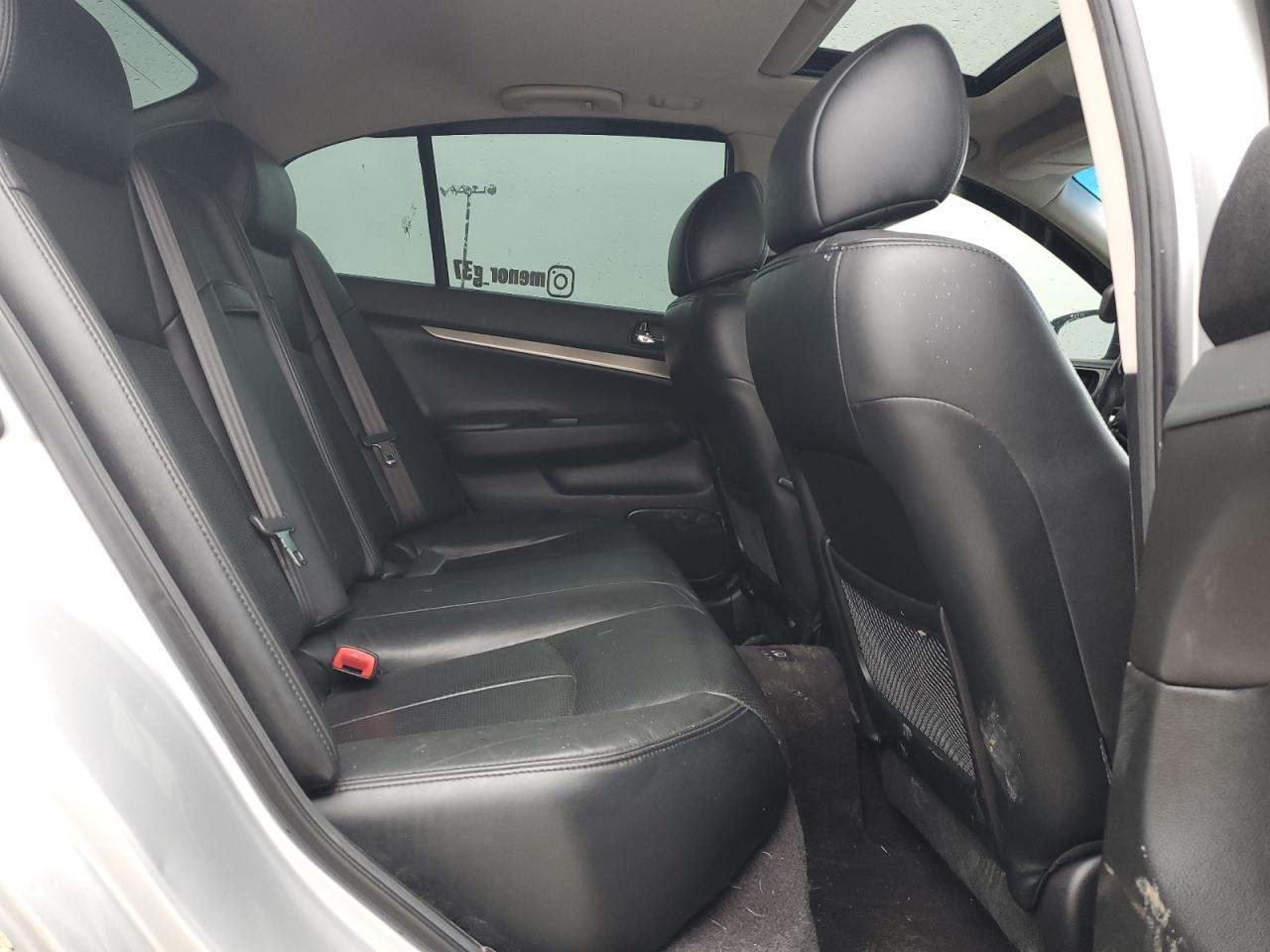2013 Infiniti G - Image 10