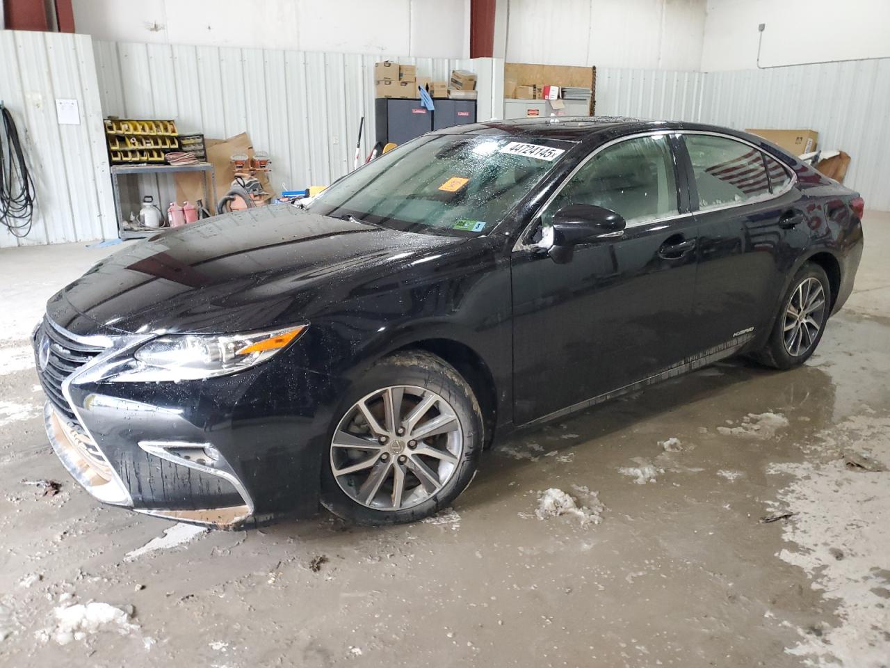 2016 Lexus ES - Image 1