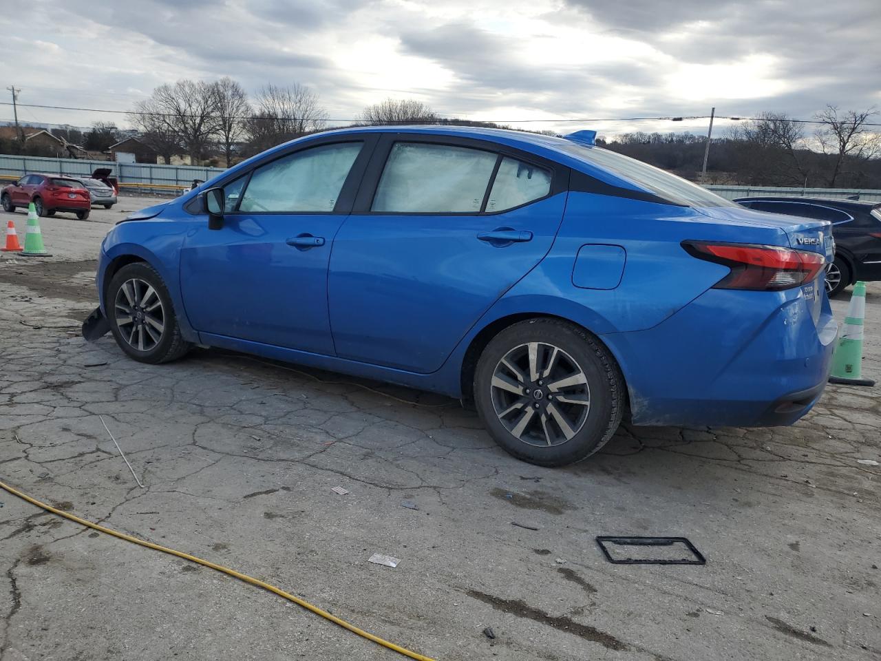 2020 Nissan Versa - Image 2