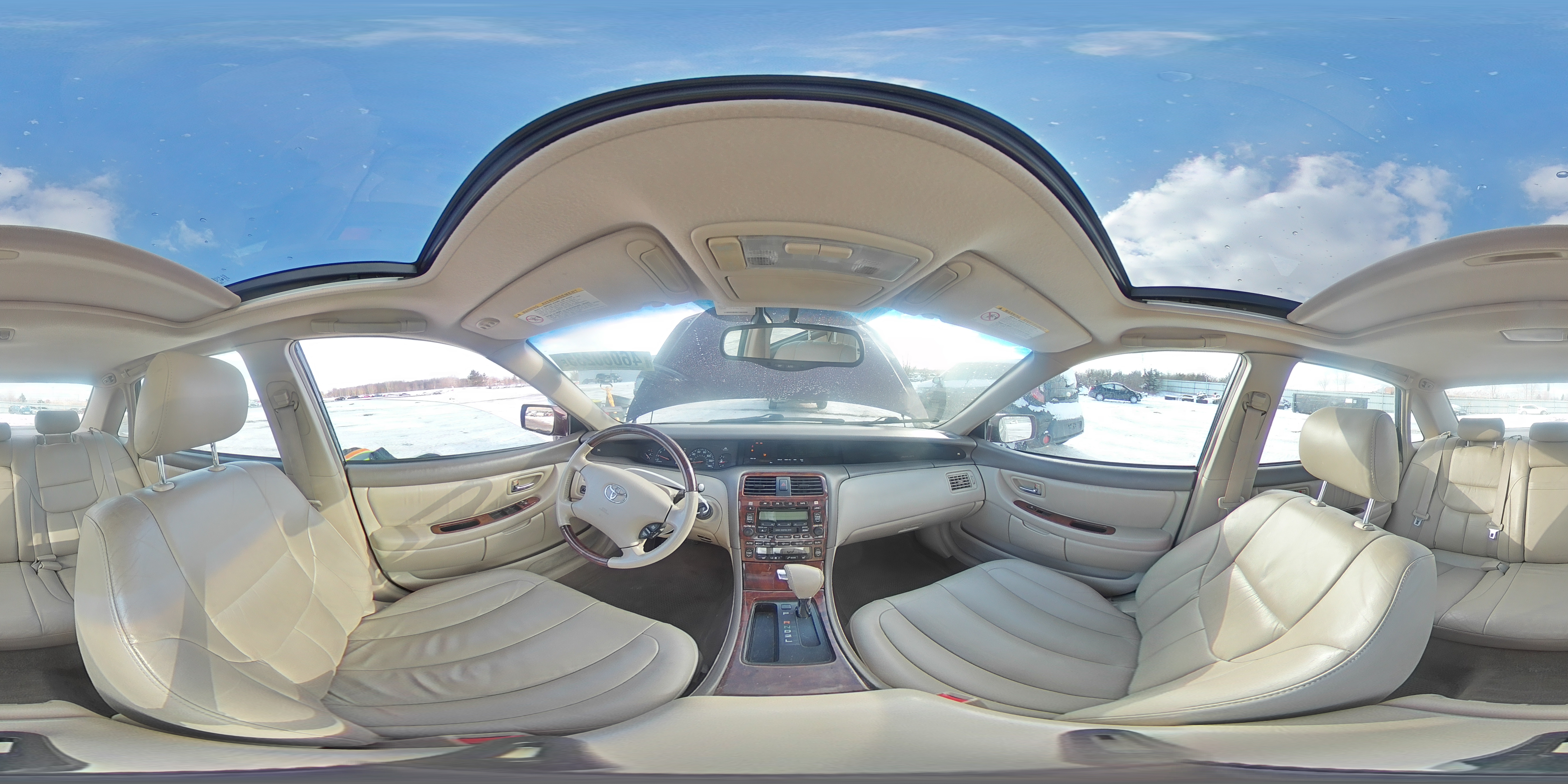 2003 Toyota Avalon - Image 13