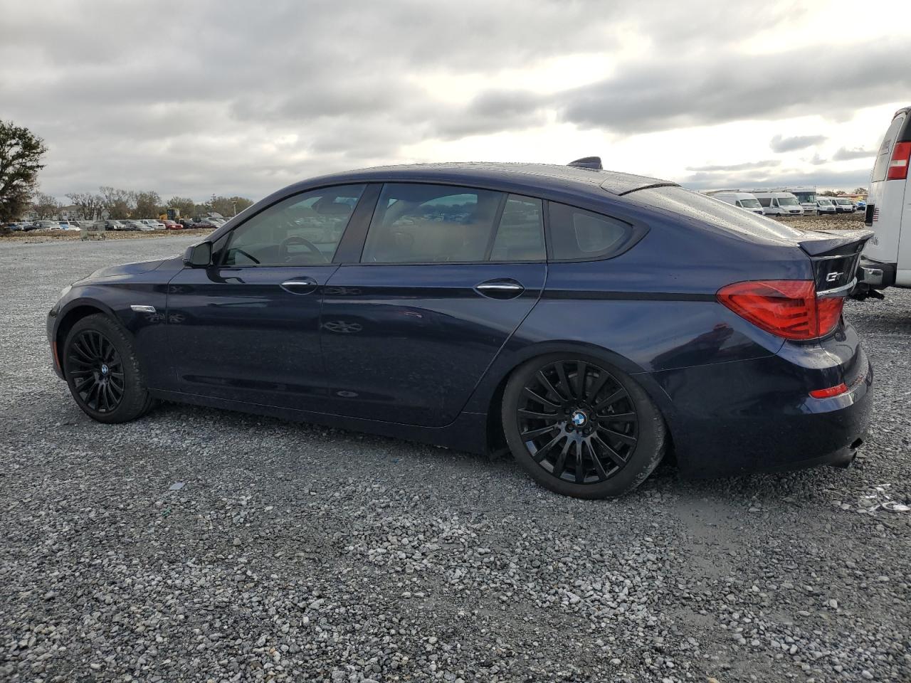 2012 BMW 5er - Image 2
