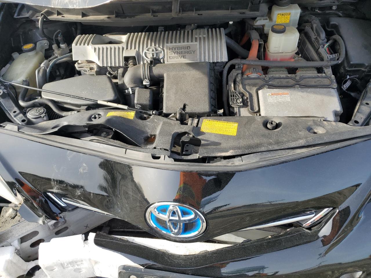 2012 Toyota Prius - Image 11