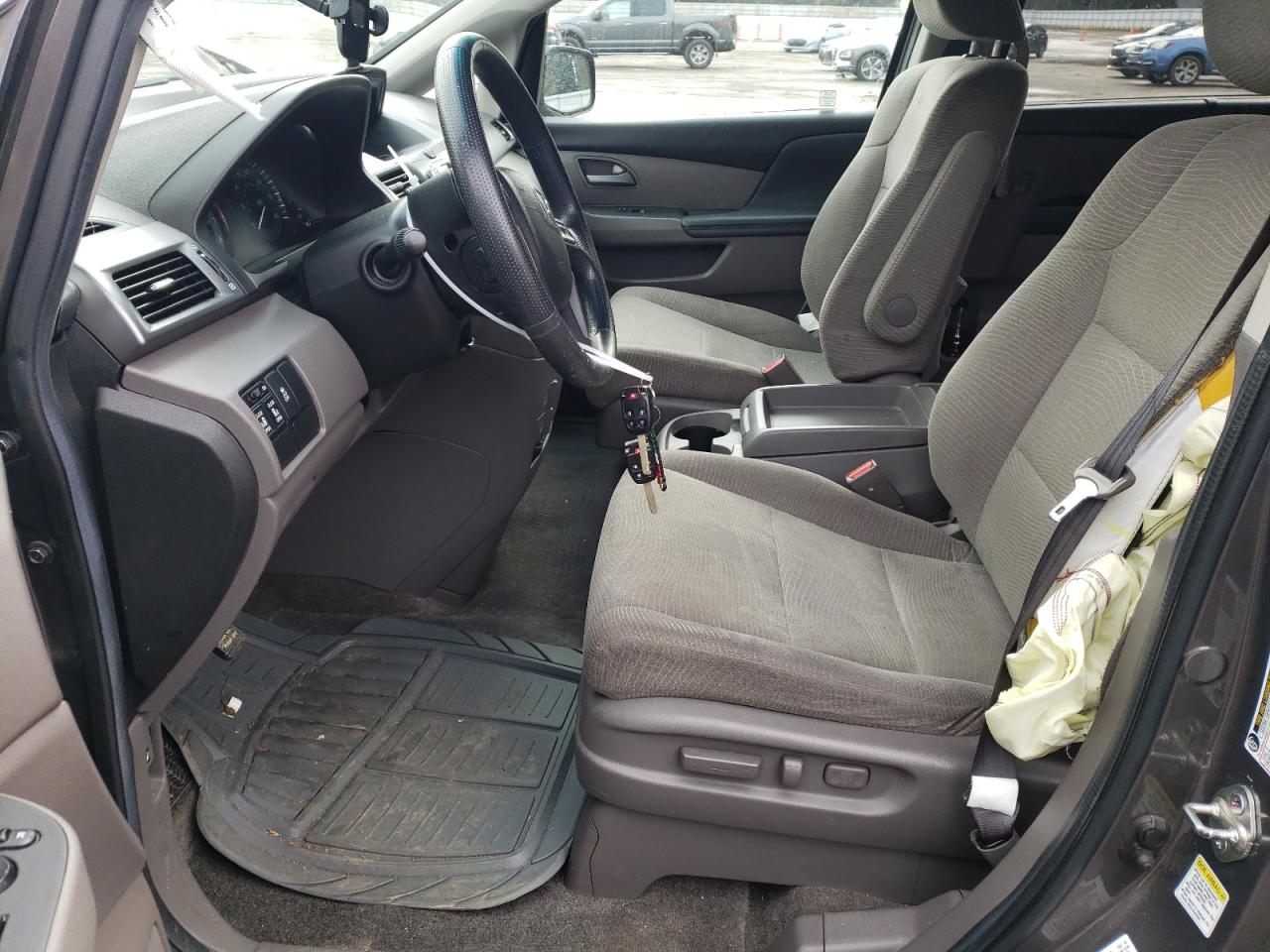 2012 Honda Odyssey - Image 7