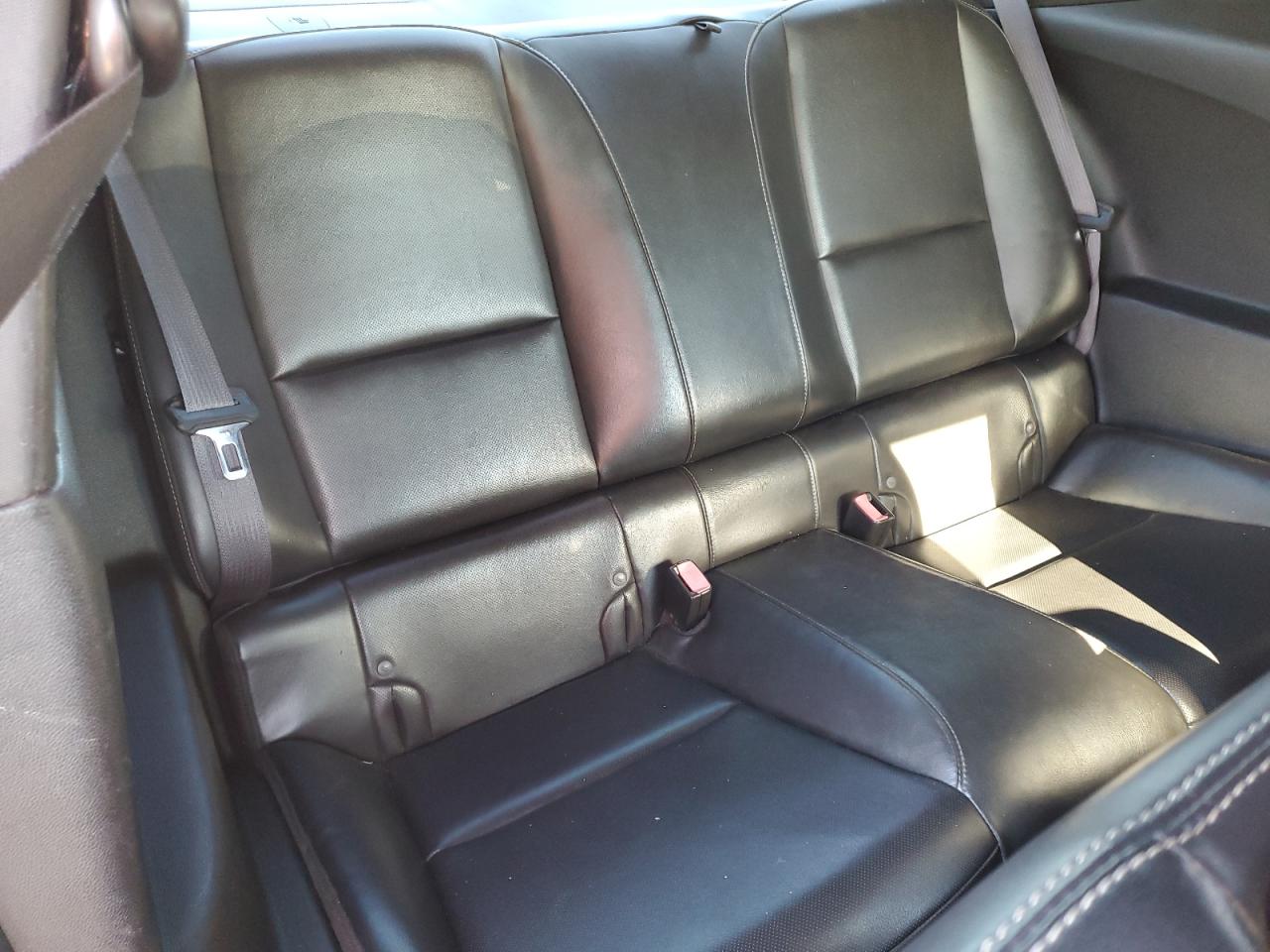 2011 Chevrolet Camaro - Image 10