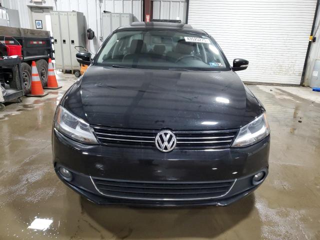  VOLKSWAGEN JETTA 2013 Czarny
