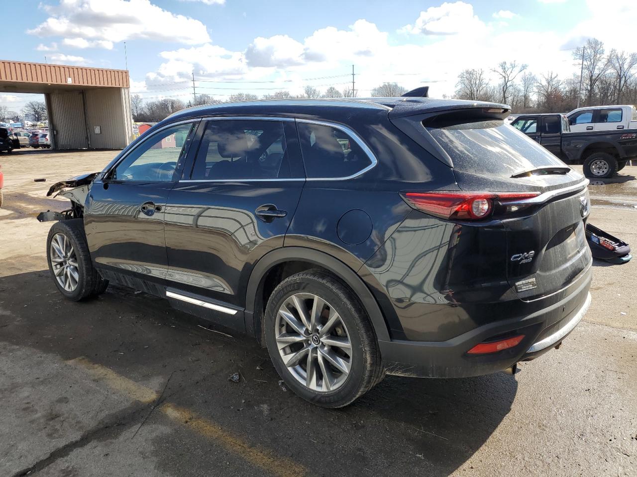 2017 Mazda CX-9 - Image 2