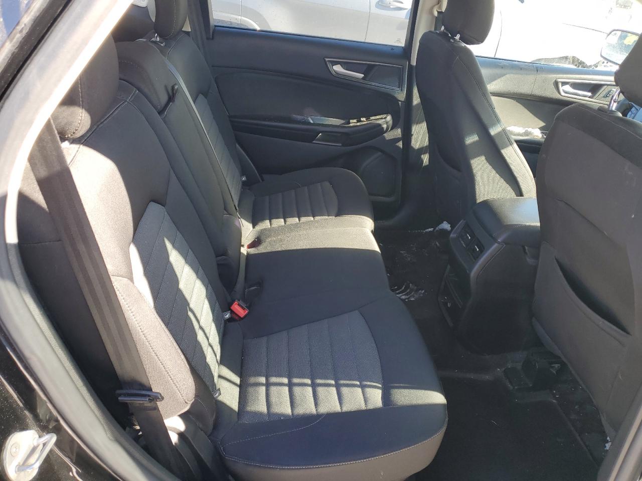 2018 Ford Edge - Image 11