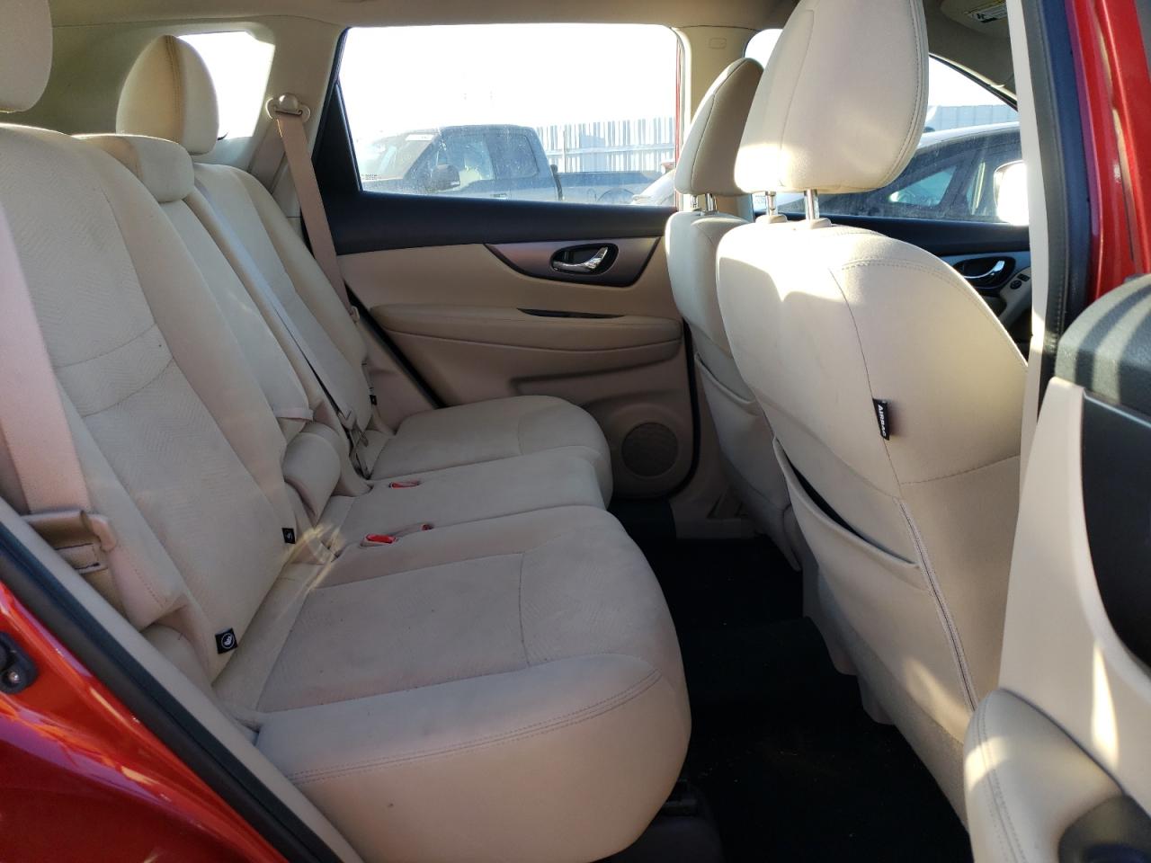 2016 Nissan Rogue - Image 11