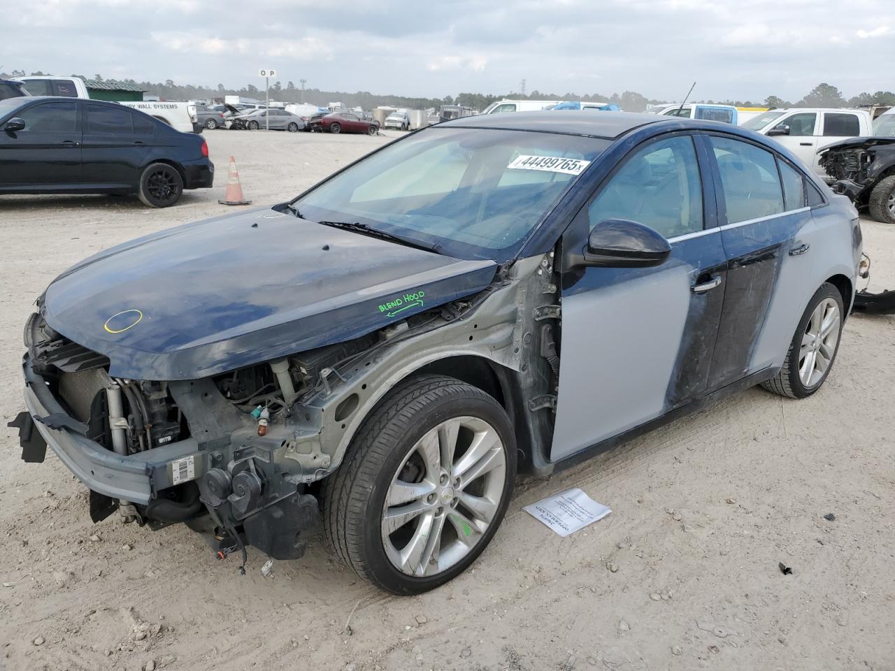 2012 Chevrolet Cruze - Image 1