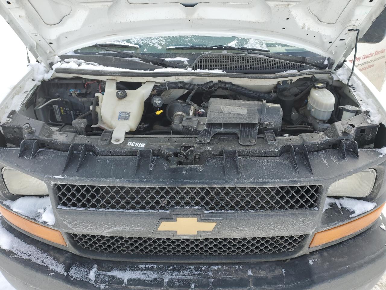 2014 Chevrolet Express - Image 12