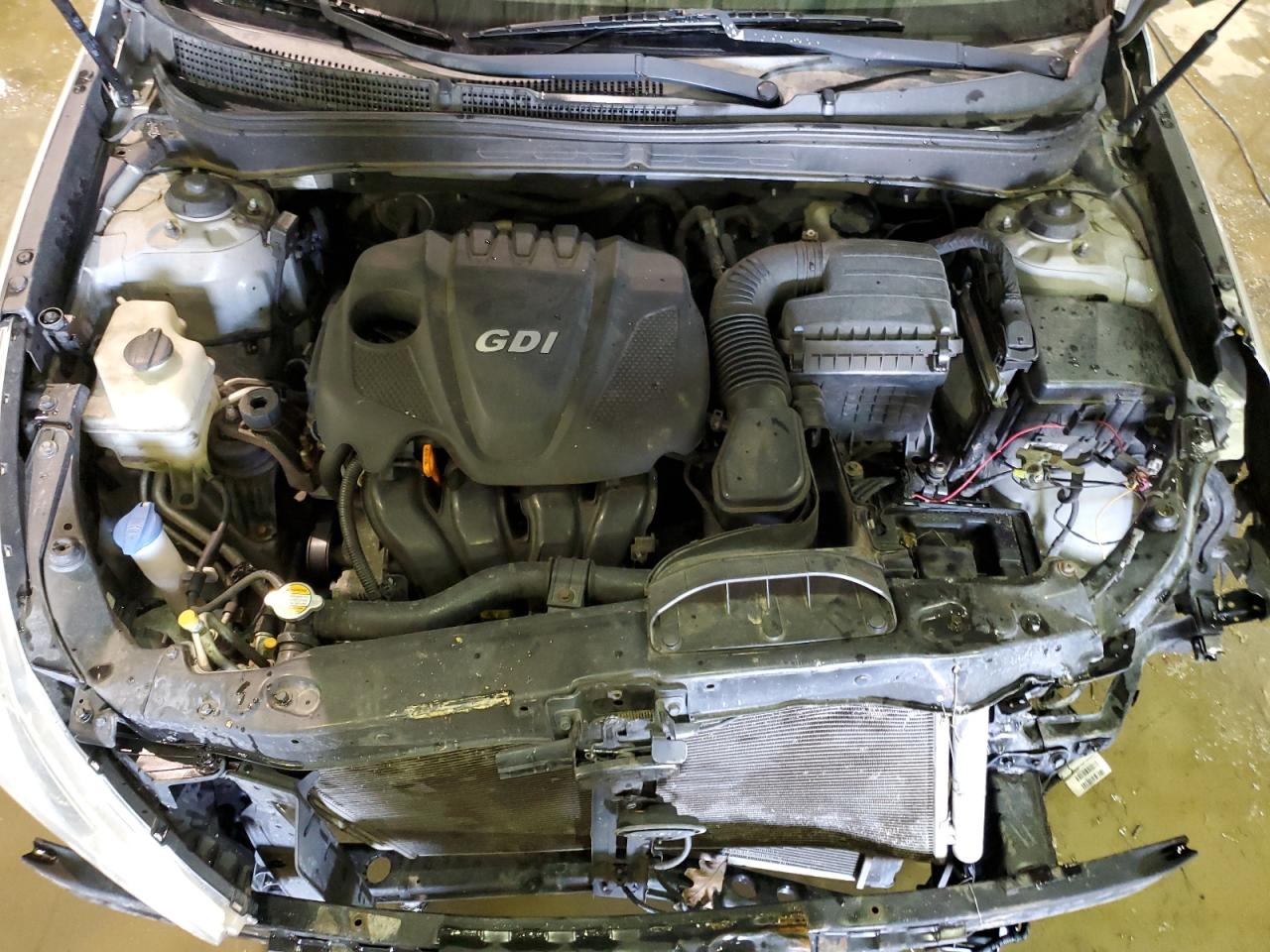 2011 Hyundai Sonata - Image 11