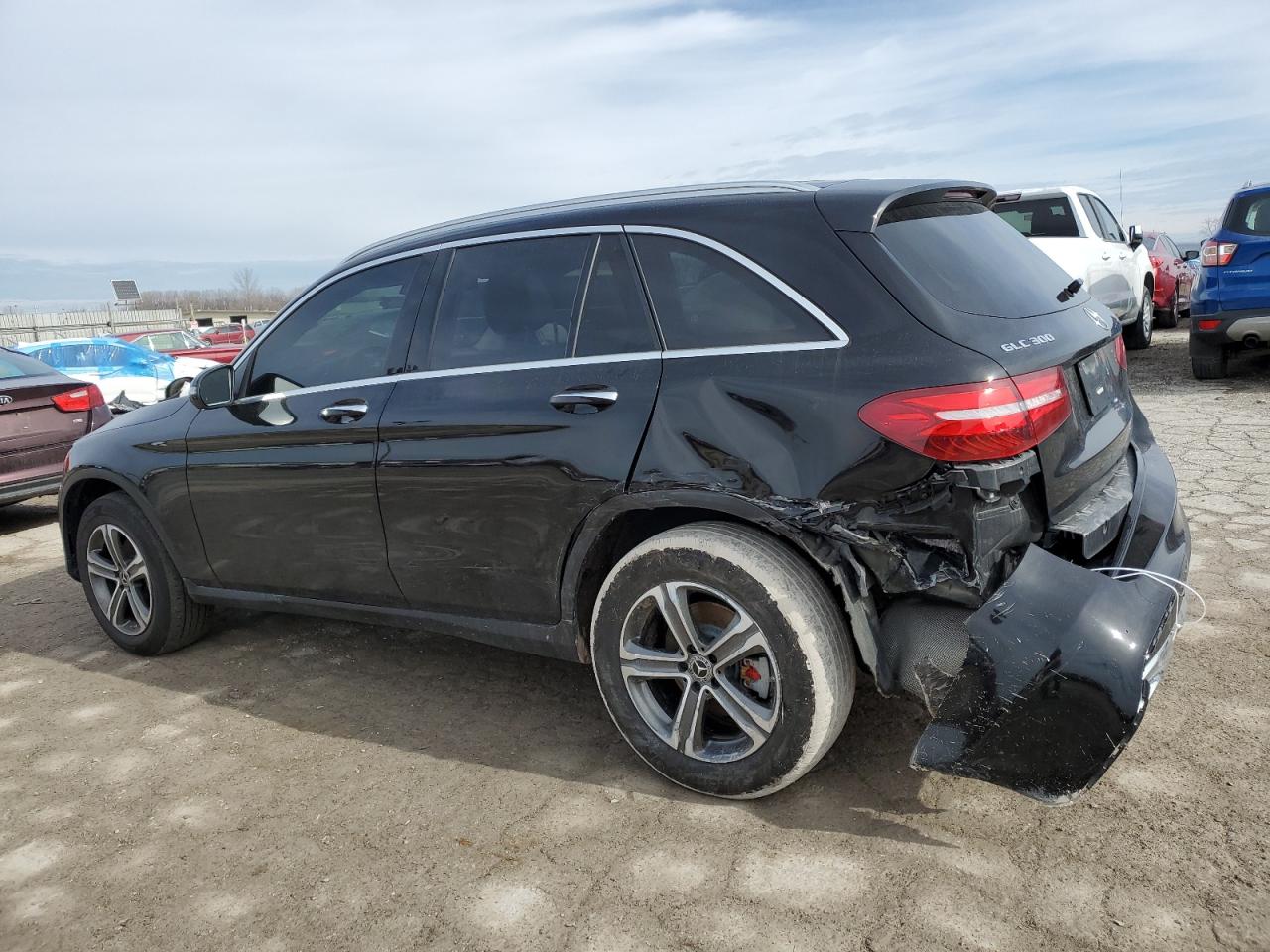 2019 Mercedes-Benz GLC - Image 2