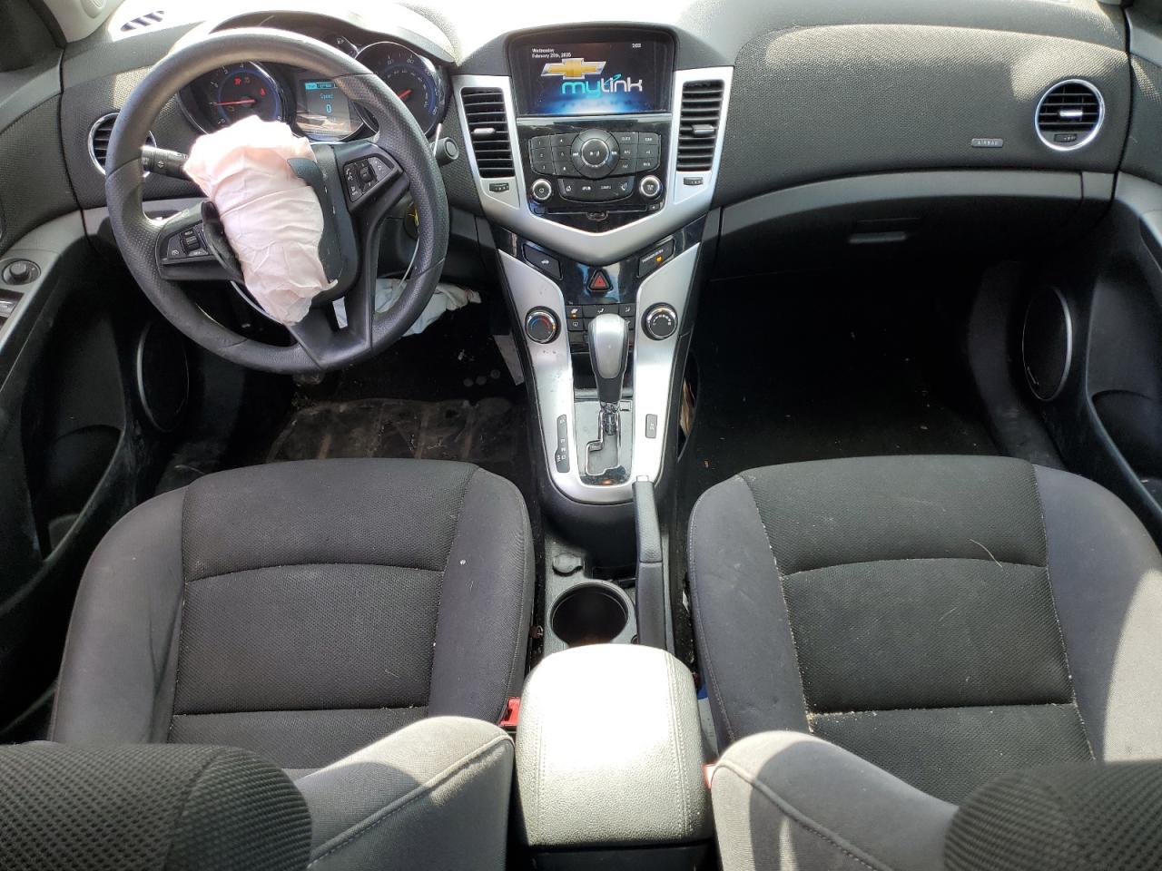 2015 Chevrolet Cruze - Image 8