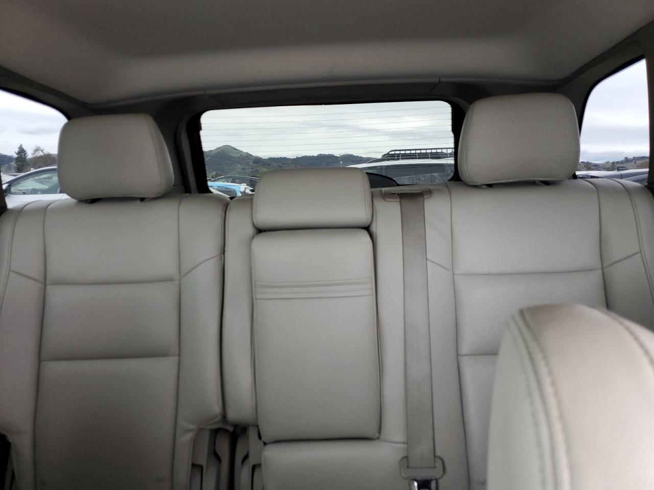 2013 Jeep Grand Cherokee - Image 10