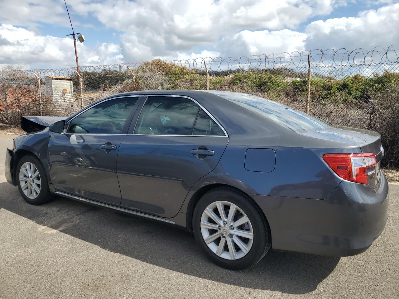 2012 Toyota Camry - Image 2