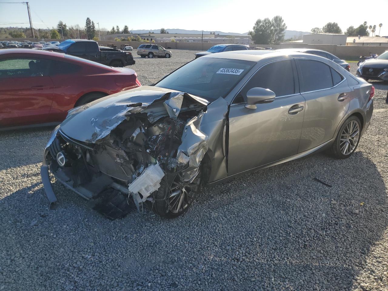 2015 Lexus IS - Image 1