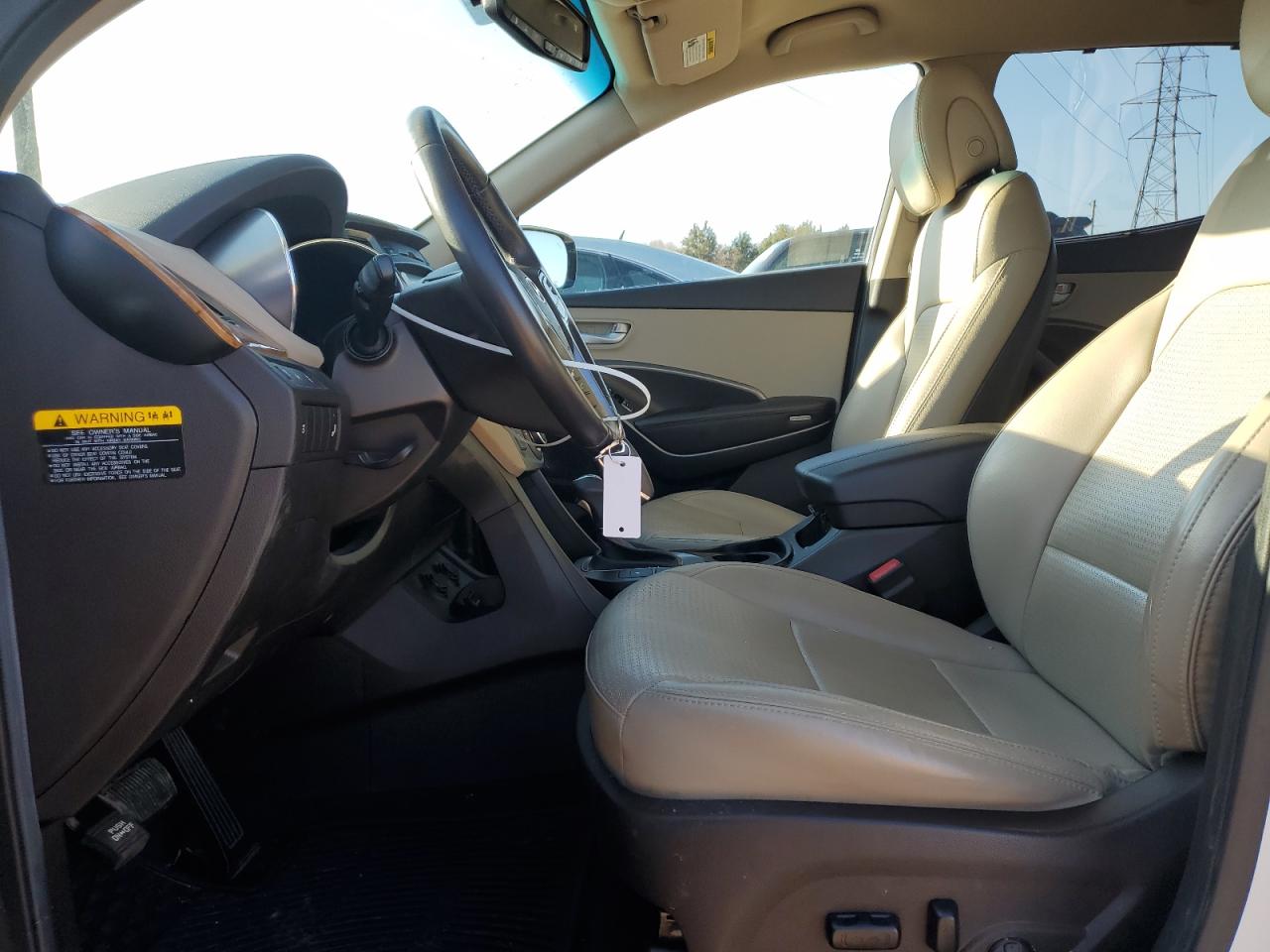 2014 Hyundai Santa Fe - Image 7