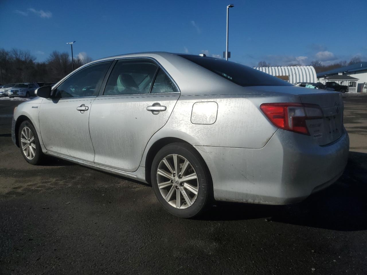 2014 Toyota Camry - Image 2