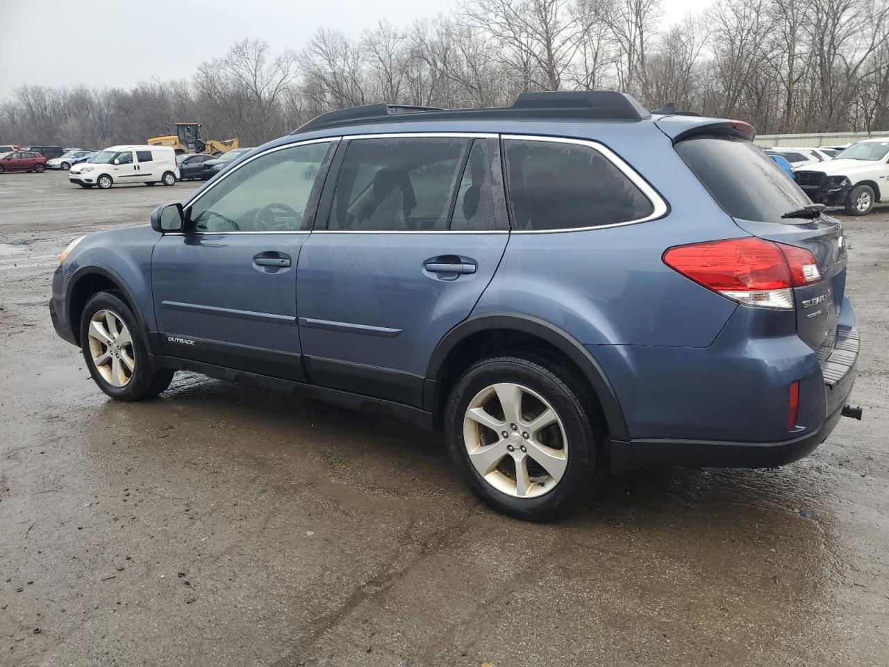 2014 Subaru Outback - Image 2