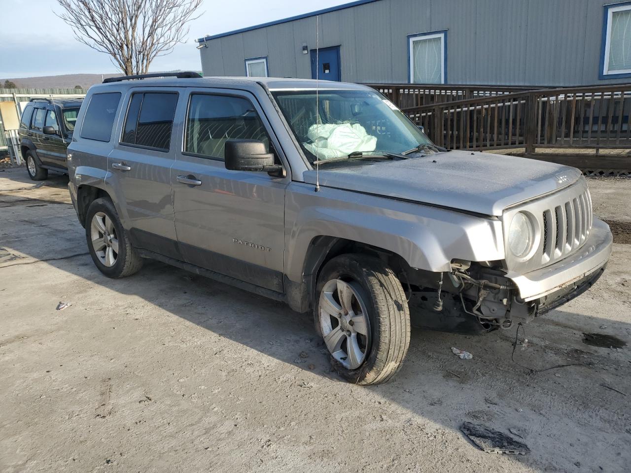 2014 Jeep Liberty (Patriot) - Image 4