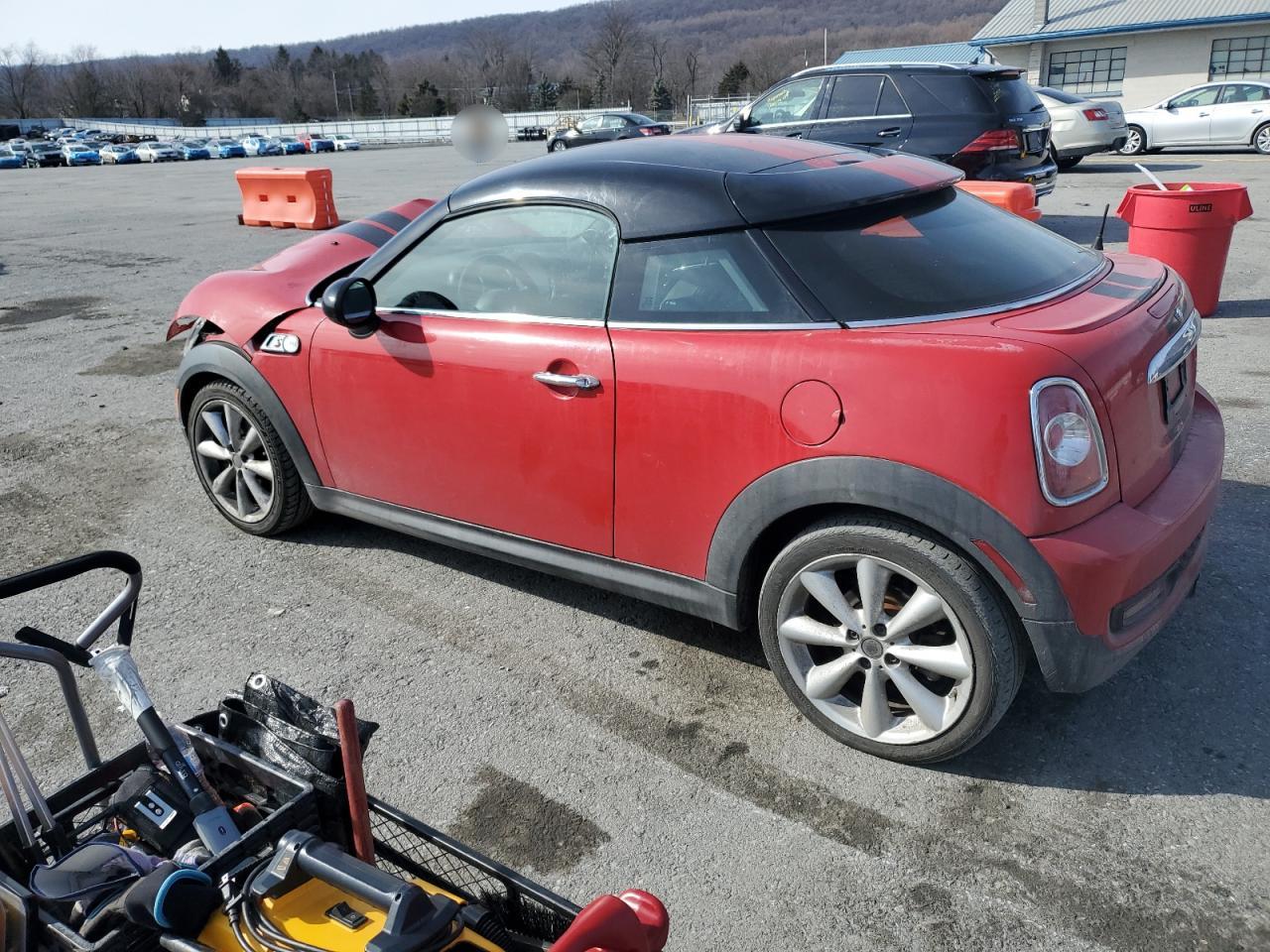2012 MINI Cooper - Image 2