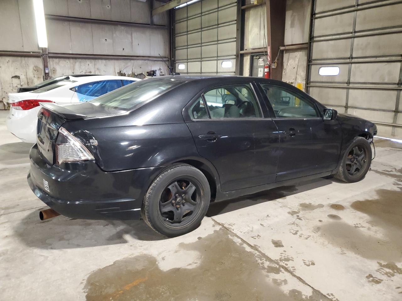 2011 Ford Fusion - Image 3