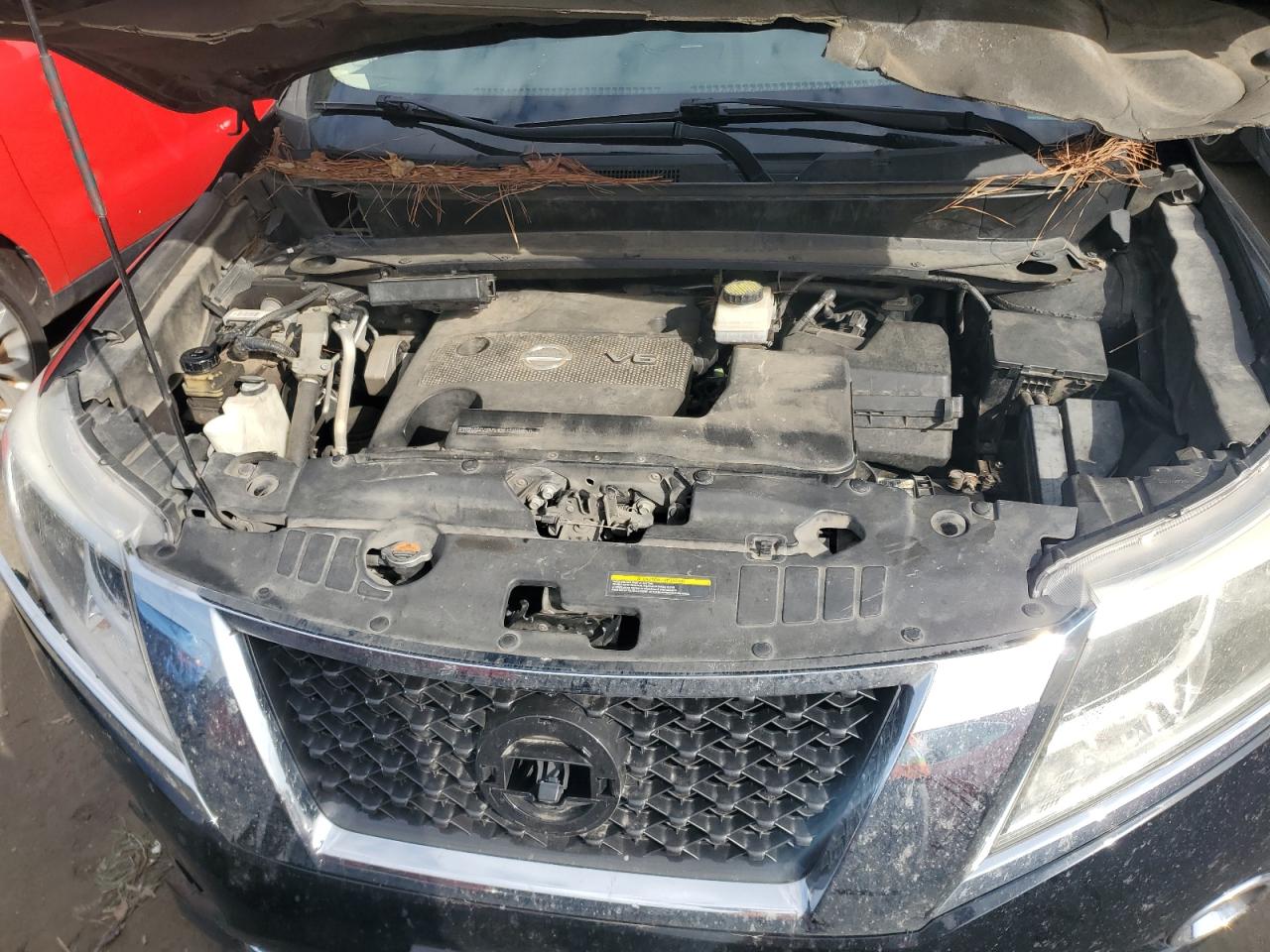 2014 Nissan Pathfinder - Image 11