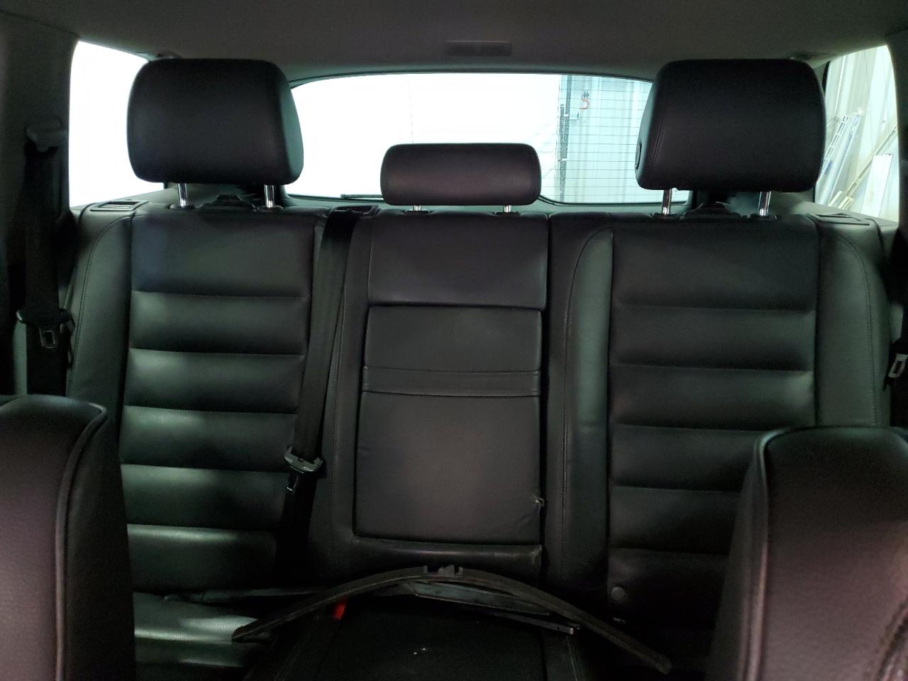 2007 Volkswagen Touareg - Image 10