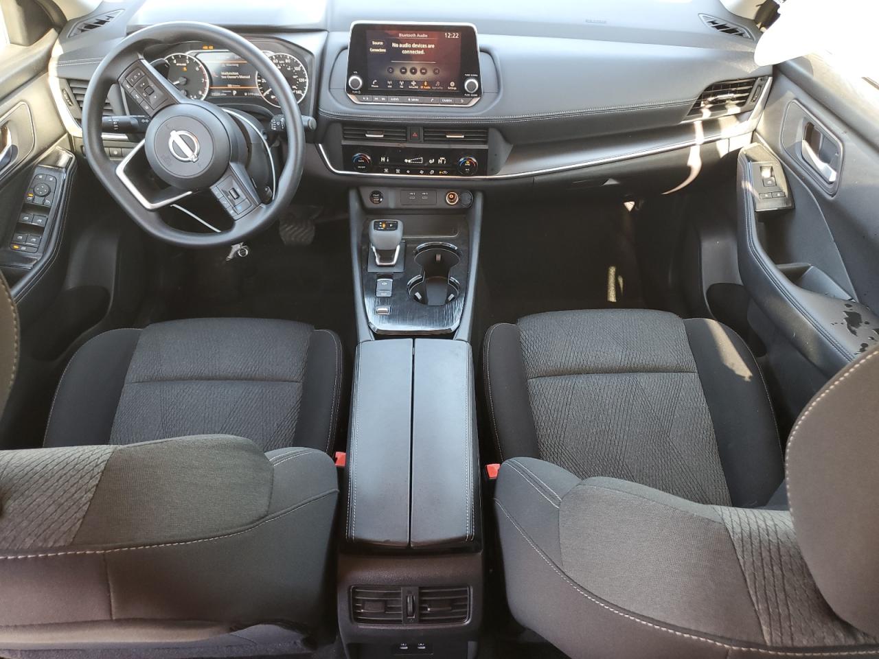 2024 Nissan Rogue - Image 8