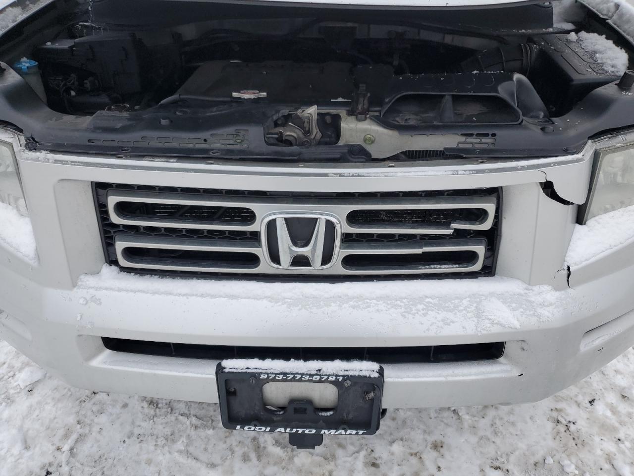 2007 Honda Ridgeline - Image 11