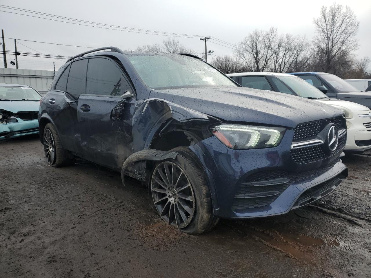 2020 Mercedes-Benz GLE - Image 4