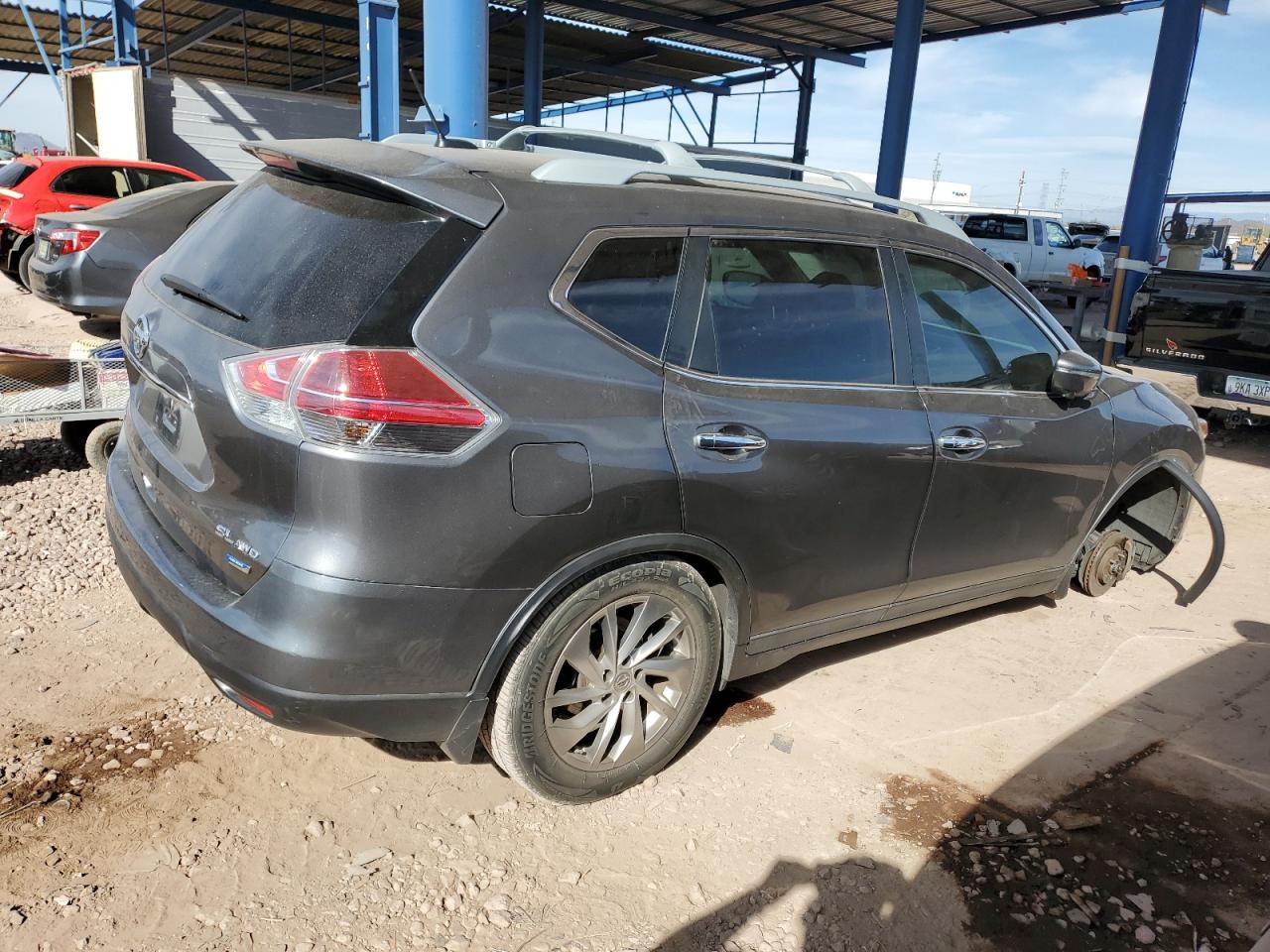 2014 Nissan Rogue - Image 3
